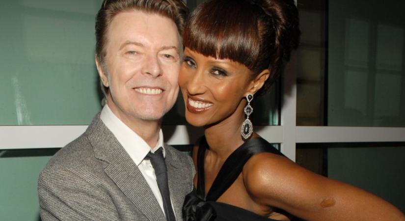 Ő David Bowie és Iman ritkán látott lánya: a 25 éves Lexi anyja klónja, igazi párját ritkító szépség