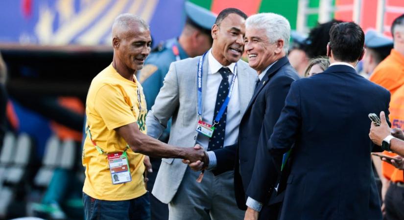 „Aki nem sokat konyít a futballhoz, az pont úgy gondolkodik, mint te” – a brazil legenda kiosztotta a riporternőt