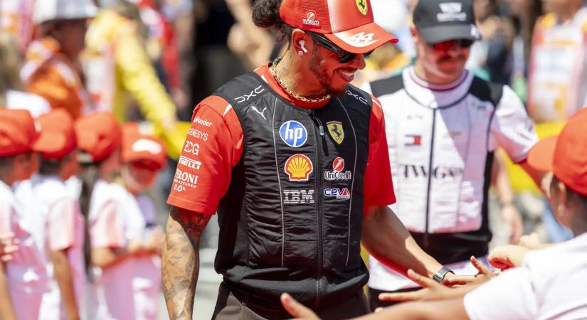 Lewis Hamilton megszerezte első ferraris győzelmét Barcelonában