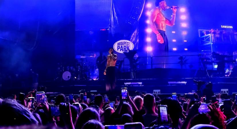 Jason Derulo, Budapest Park, a női fantázia és egy nyári felhőszakadás