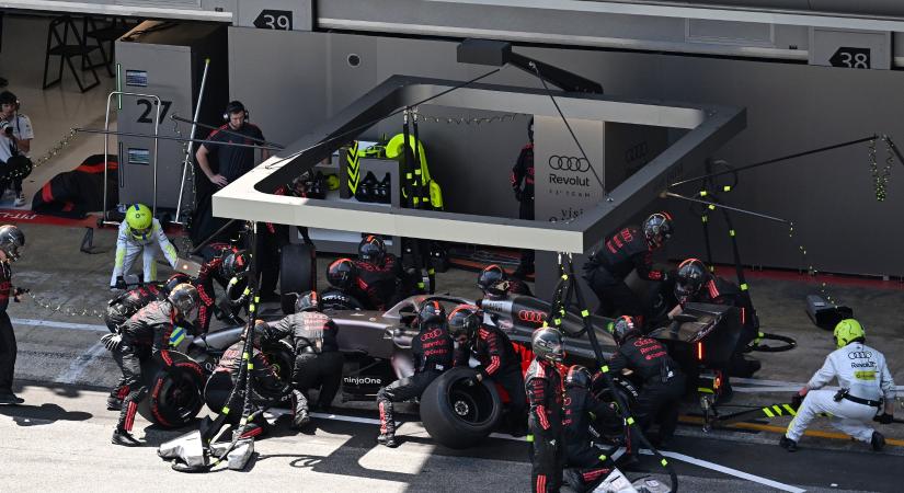 Kitalálni se lehet olyat, amitől kiesett az F1-pilóta
