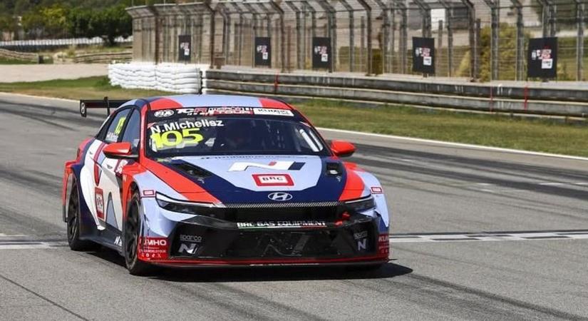 Gáláns gesztust tett Michelisz az utolsó futamon