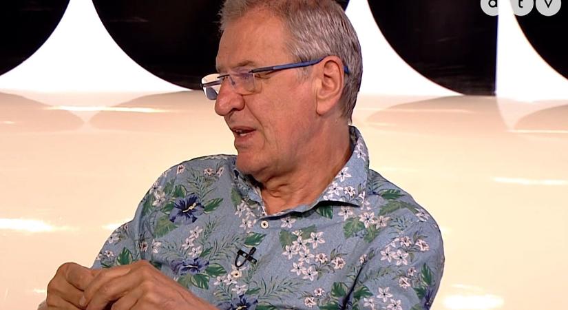 Váratlanul lefújták Mucsi Zoltán fellépését, azonnal kiürítették a termet
