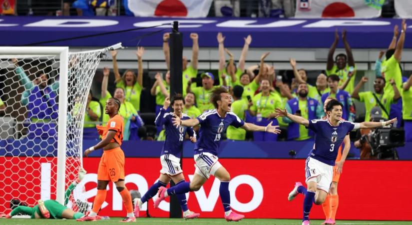 Japán az utolsó percekben egyenlített Hollandia ellen