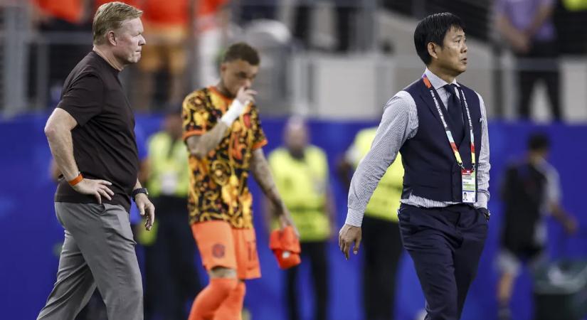 Koeman „együtt tud élni” a döntetlennel, Morijaszu viszont csalódott