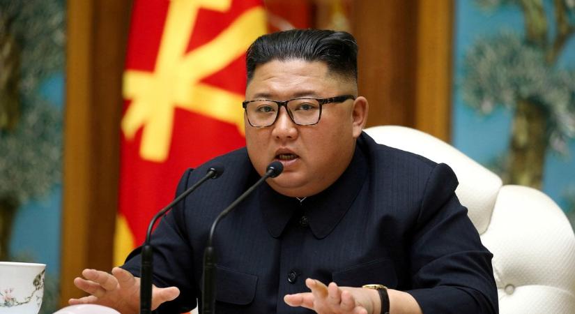 Kim Dzsongun megint alakított, egy halálos témát kínosan került