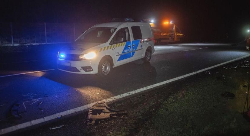 Baleset Debrecennél: lesodródott az útról egy autó, ketten kórházba kerültek!