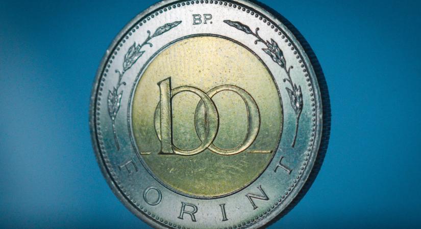 Árfolyam: 2021 óta nem volt ilyen boldog a forint