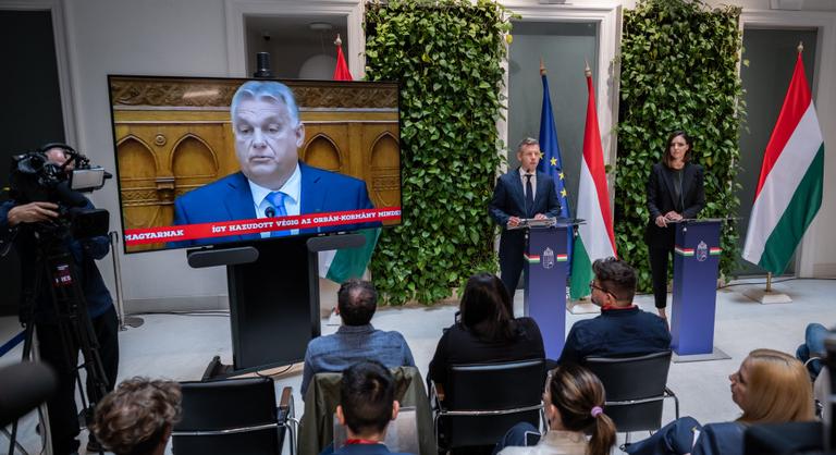 Rendőrök, kerítés, toronyépítés – újabb információk derültek ki a vitnyédi menekülttábor ügyében