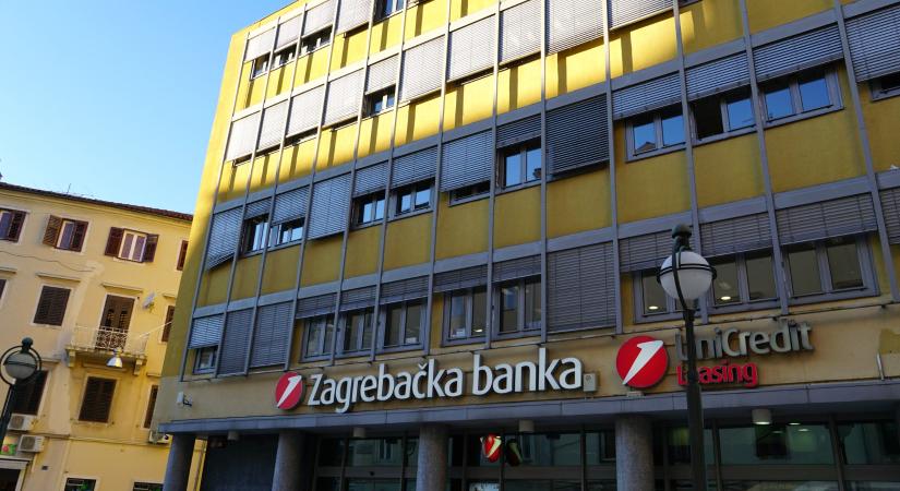 A családok harmada hitelt törleszt, kilőttek a lakásárak a szomszédban