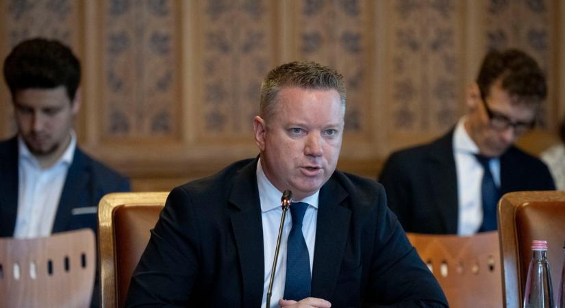 Megszólalt Pósfai Gábor belügyminiszter a migrációs paktumról
