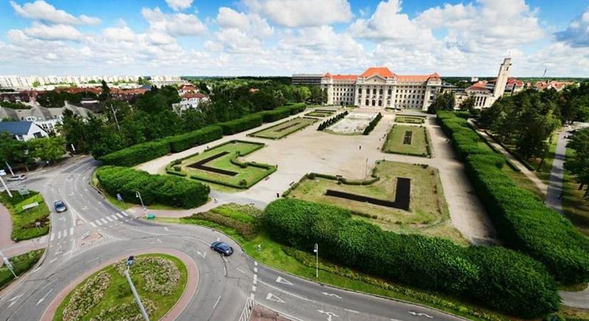 „Nem akarlak elszomorítani…” – Magyar Péter bekommentelt Papp László posztja alá, így szúrt vissza a polgármester