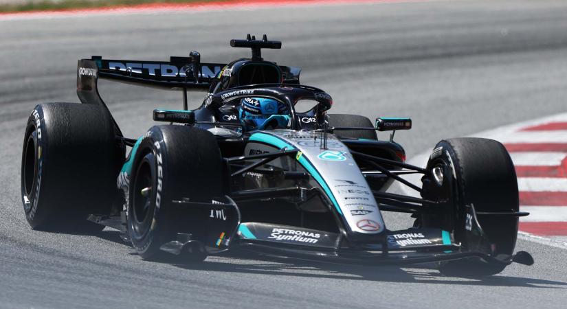 Russell: Hamilton így is, úgy is áthámozta volna magát rajtunk