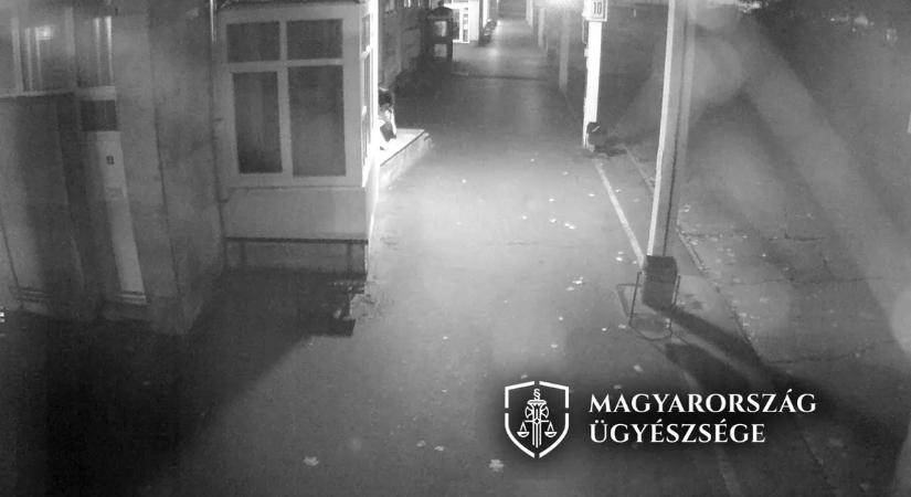 A gyöngyösi nyílt utcán akarta kivégezni élettársát a büntetett előéletű férfi