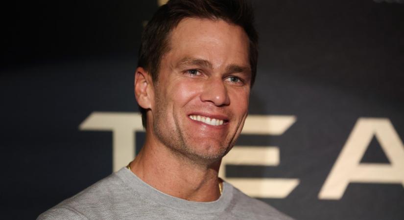 Megható üzenettel köszöntötte ballagó fiát Tom Brady – Gyerekeivel közös képeket osztott meg