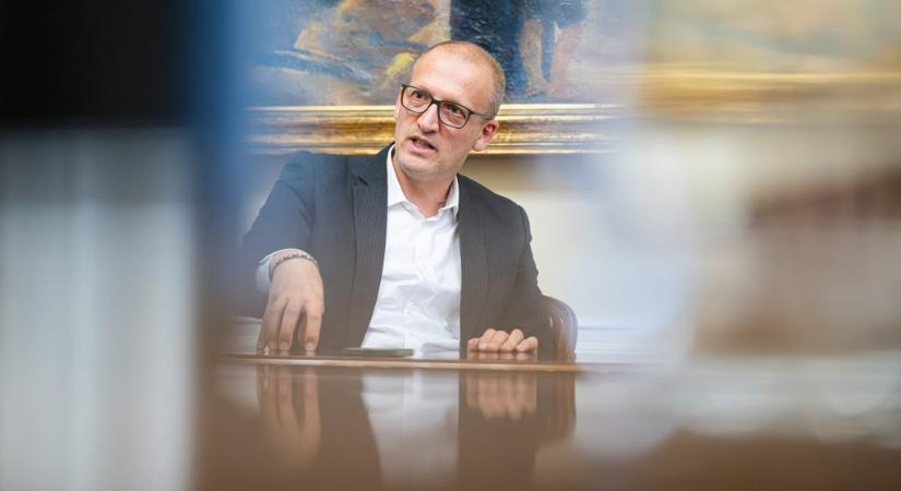 Tarr Zoltán szerint Hankó Balázs szóbeli kérésre osztott ki támogatásokat napokkal a választás előtt