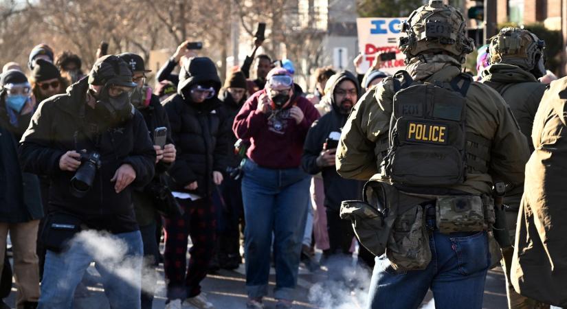 Magyarokat is kitoloncolhatnak az ICE ügynökei – razziára készülnek az amerikai hatóságok, megszólalnak az illegálisan kint dolgozó magyarok