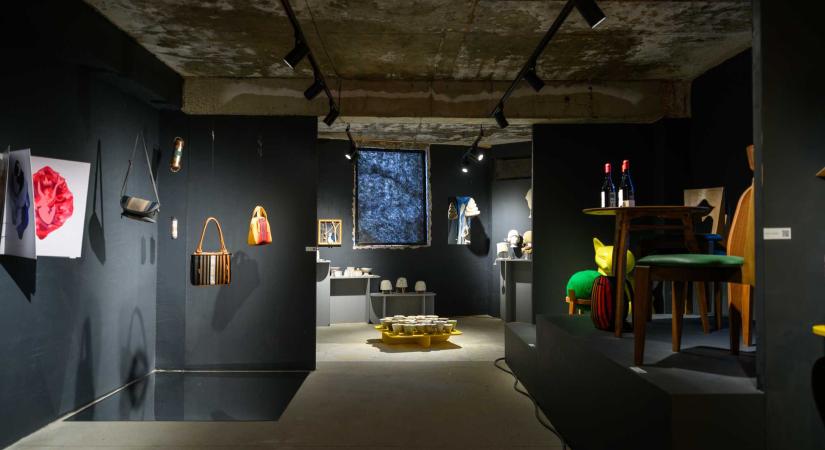 Erdélyi designerek munkái Bukarestben: országos figyelmet kapott a Sepsi Design Week