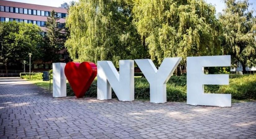 Valós ipari környezetben tanultak a Nyíregyházi Egyetem hallgatói