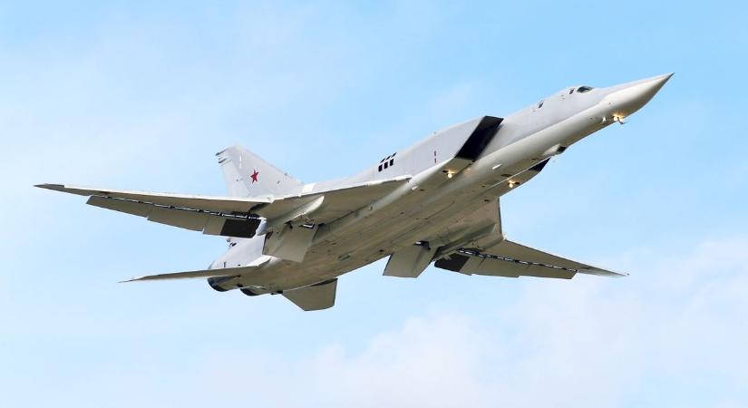 Lezuhant az oroszok legendás bombázója, kritikus szakaszban érte a baleset – azonnali vizsgálat indult