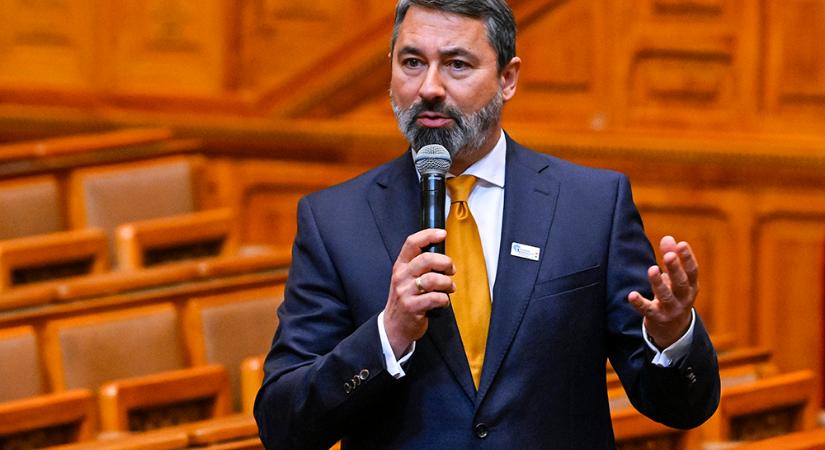 Magyar Péter Hidvéghi Balázsnak: Egészen büszke vagyok magára
