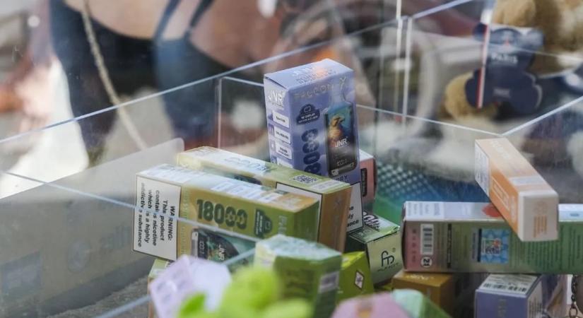 Egyre nagyobb az aggodalom az e-cigaretták miatt
