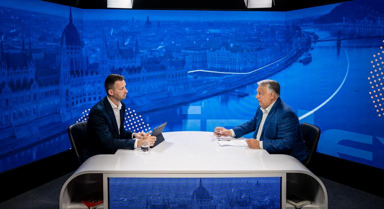 Orbán Viktor: Alig várom, hogy valaki kitépje a kezemből a marsallbotot