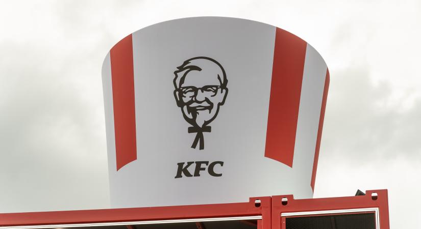 Óriási változás jön a KFC étlapján