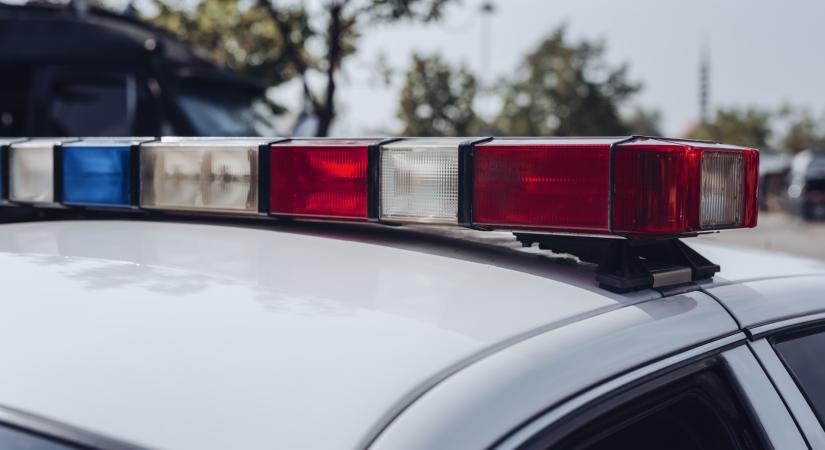 Függőlegesen csapódott a földbe egy ejtőernyősöket szállító kisrepülőgép Missouriban