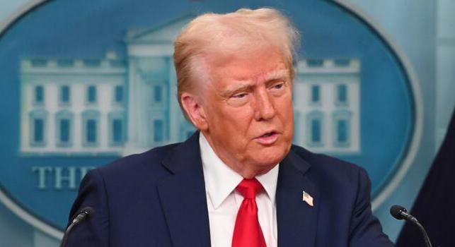 A bíróság nem engedte szabadon, Trumpban reménykedhet még a bukott kriptokirály