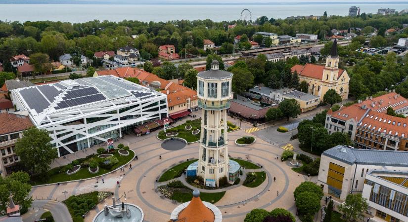 Siófok elébe megy a káosznak a Balatonnál