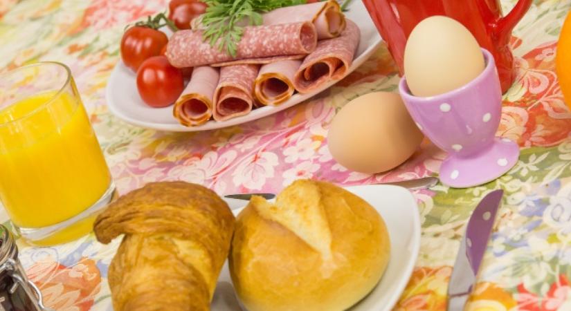 Íme az 5 reggeli, amitől 10 órára összeomlasz - Ideje száműzni őket az életedből