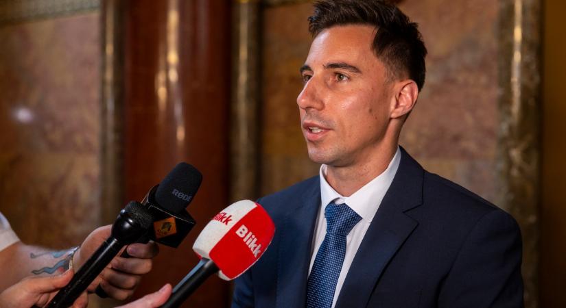 Radnai Márk szerint van egy félreértés a „lex Orbán” körül: „Ez pontosan az a régi politika, amiből elegünk lett”