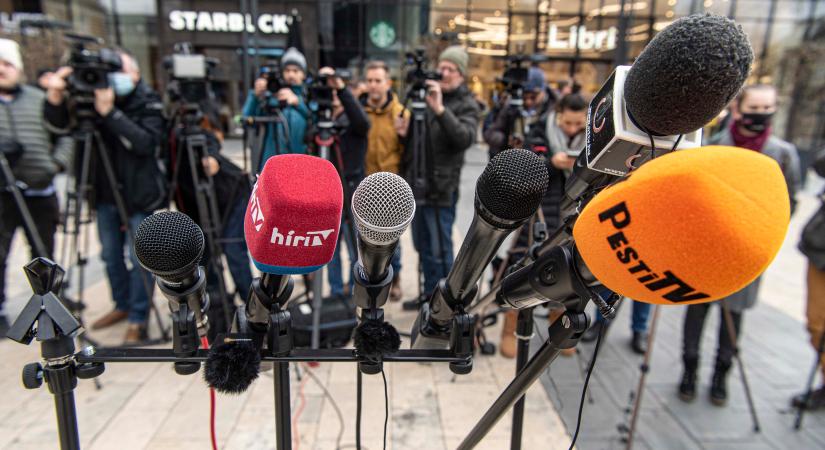 Tóta W. Árpád: Baj lesz a Sajtóalappal, férjen csak hozzá a Demokrata és a HírTV