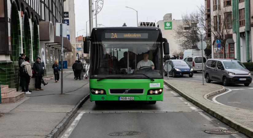 Újabb nyomozást rendeltek el a pécsi Volvo-botrány ügyében Hadházy Ákos szerint
