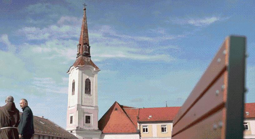 Egy prefektus vágta gyomorszájon a diákot az esztergomi ferences gimnáziumban, ahol gyakran alkalmaznak megalázó büntetést