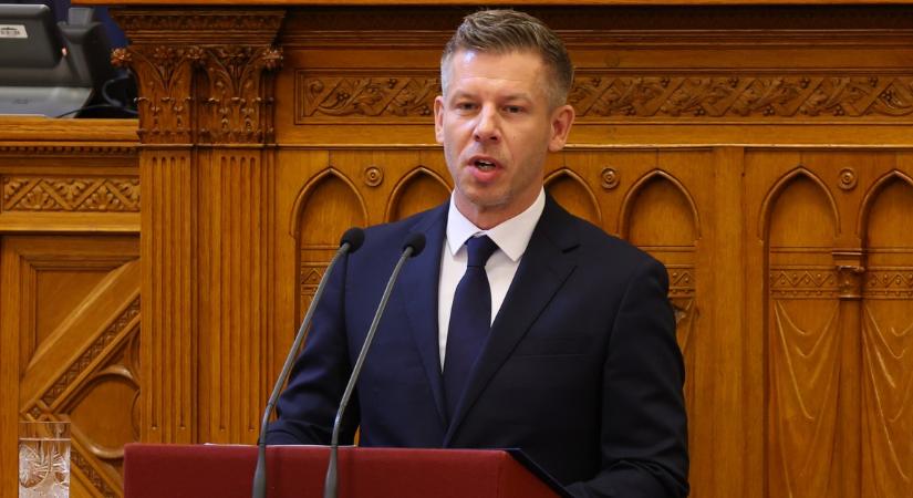 Magyar Péter: Orbán Viktor aprópénzre váltotta az 1989-es történelmi beszédét