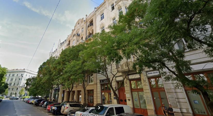 Rogán bizalmasa százmilliókat kaszálhatott a feltűnően olcsón privatizált belvárosi irodán