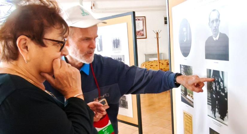 Flóris 100 - Fényképkiállítás és könyvbemutató a jubileumi ünnepen Péren - fotók