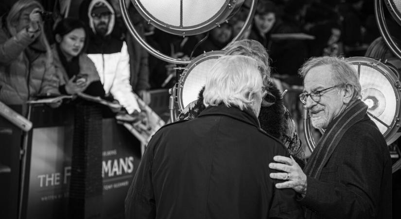 Steven Spielberg 8 év után visszatért a sci-fihez, és máris túlteljesített