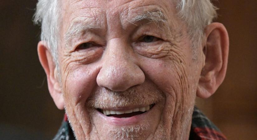 Ian McKellen Mar-a-Lago elpusztításáról fantáziált az új Bosszúállók-film forgatásán