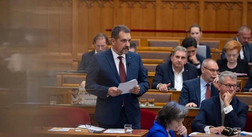 A kormány mindent megtesz annak érdekében, hogy bővítse a mezőgazdasági kárenyhítés eszközrendszerét