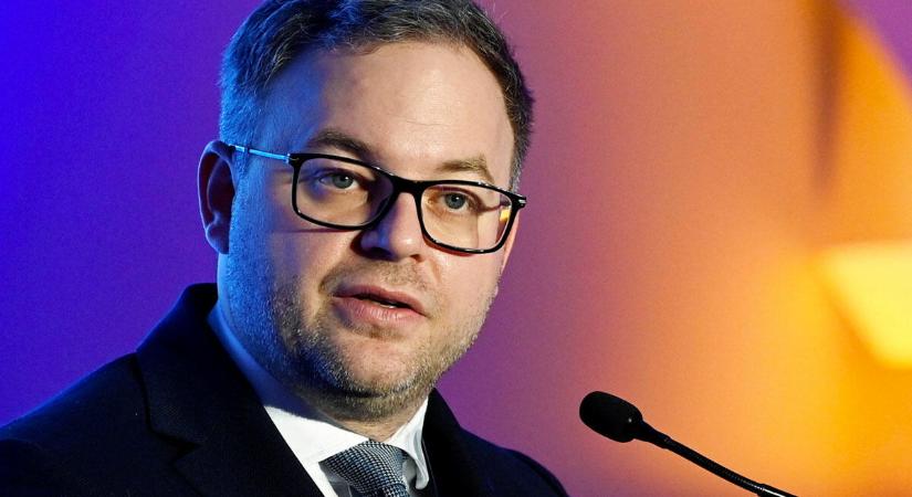 Nyílt levélben támadt Orbán Balázsra az MCC egyik vezetője