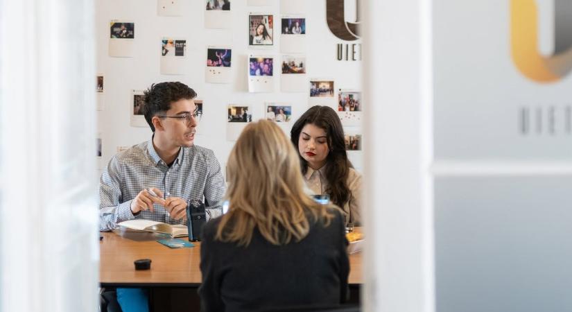 Karibi út, roma fiatalok és az Erasmus-projekt körüli vita – Tornai Szilárd UIET-elnököt kérdeztük