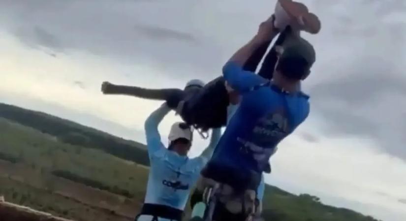 Újabb megrázó részletek: még élt a megtalálása után a bungee jumping ugró, akit közel 40 méter magasból löktek a halálba