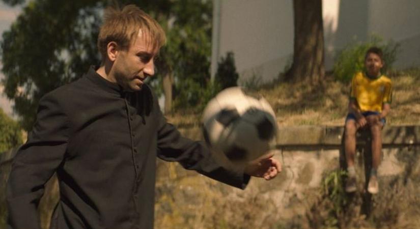A Brazilok című film Csaba atyája ennek a két csapatnak szurkol a Világbajnokságon - Bánki Gergely titkos kedvencei