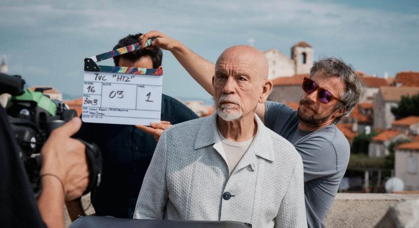 Egészen remek lett John Malkovich kampányfilmje, amivel a horvát turizmust népszerűsíti