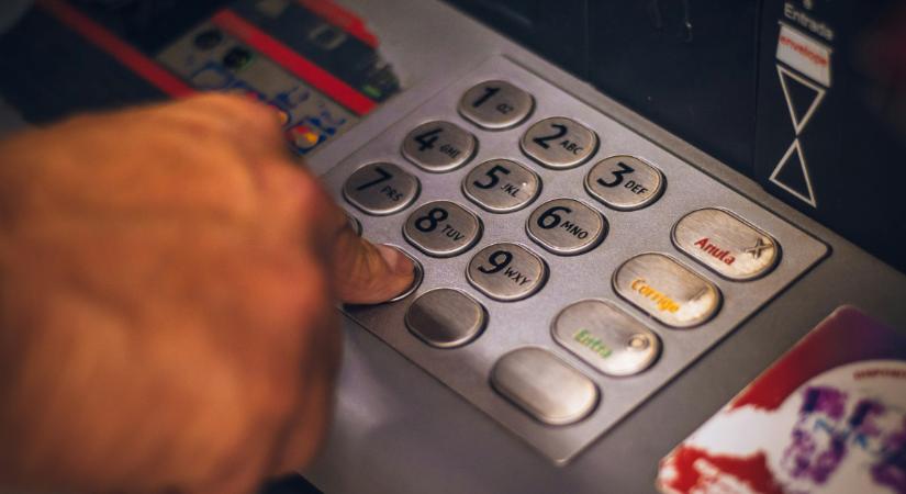 Rekordösszegű pénzt zsákolnak a magyarok ezekből a gépekből