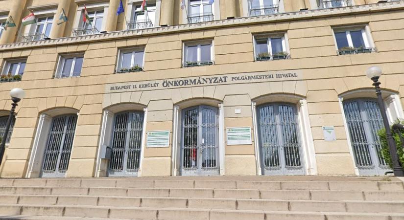 Letartóztatásban maradnak a fővárosi korrupciós botrány momentumos gyanúsítottjai