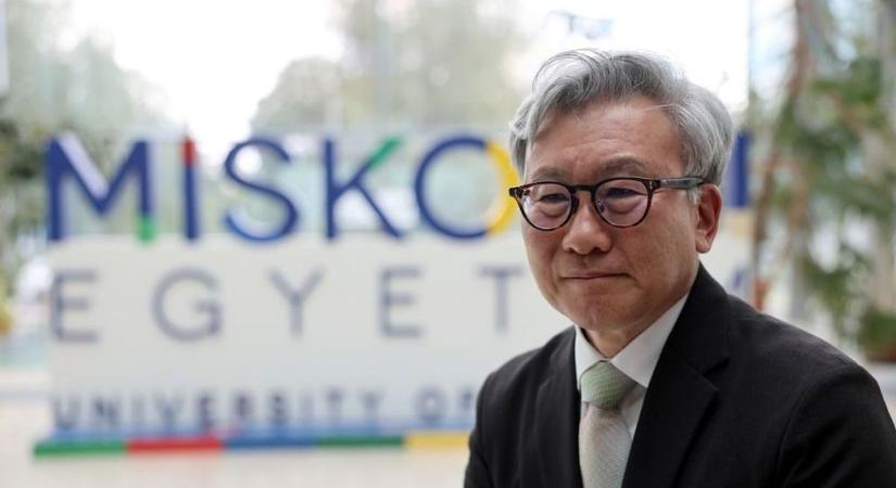 K-pop rajongásból milliós karrier? A koreai nagykövet szerint a nyelvtudás ma a legjobb befektetés